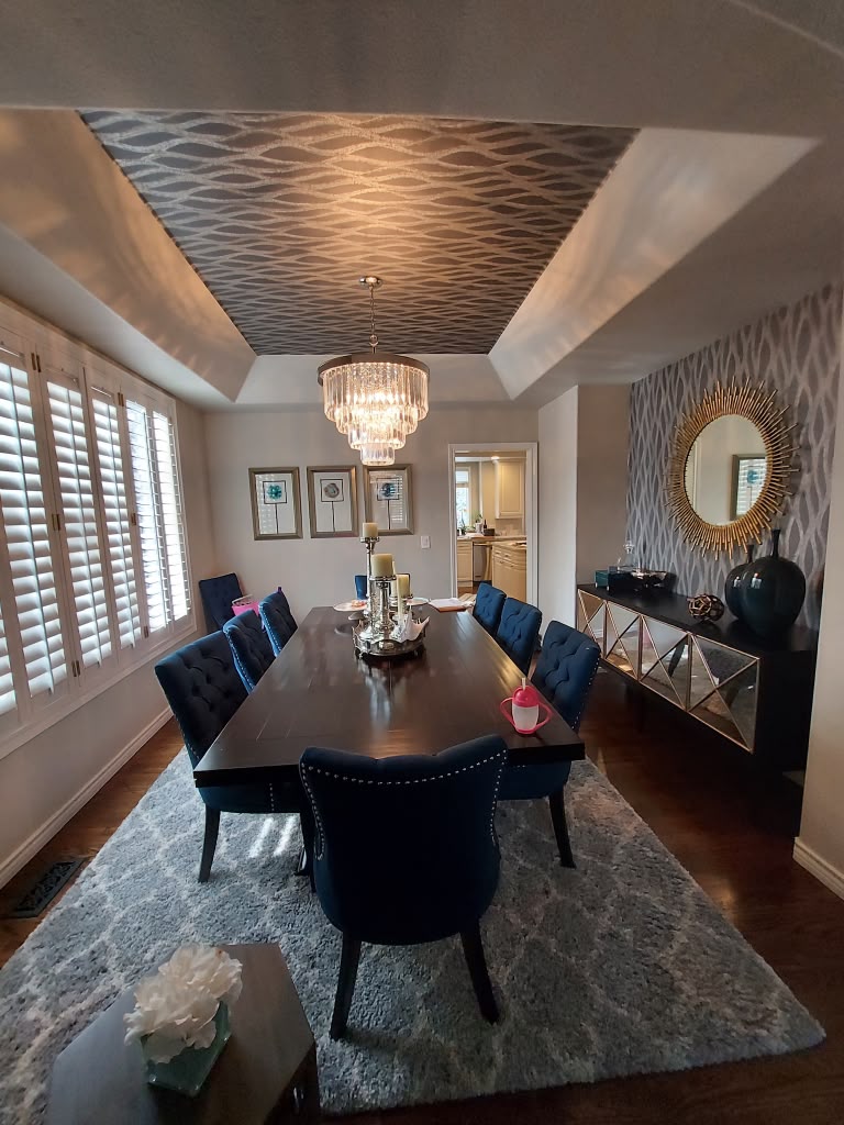 Formal dining room cleaned and detailed, chandelier and floors spotless